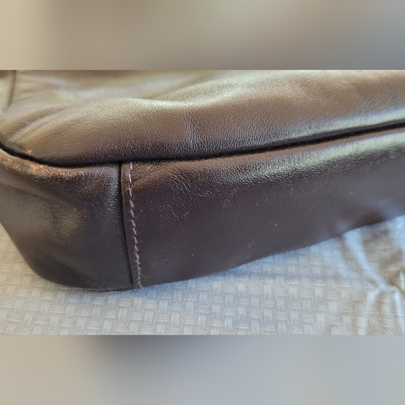 Etienne Aigner Vintage Dark Brown Shoulder Bag - Picture 4 of 10